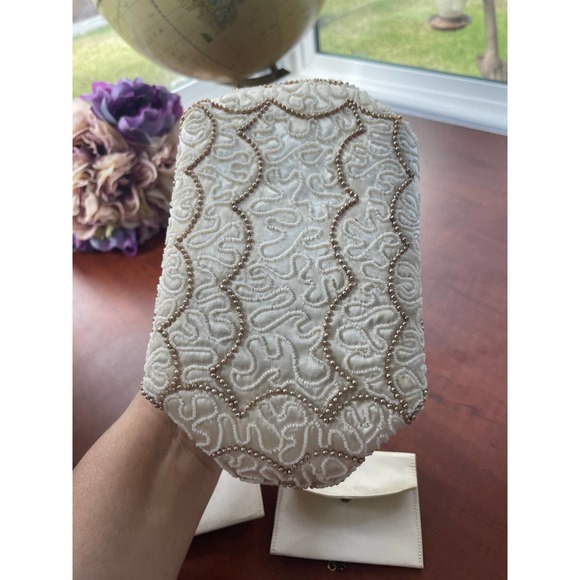 Vintage Josef Hand Beaded Purse - Picture 4 of 10